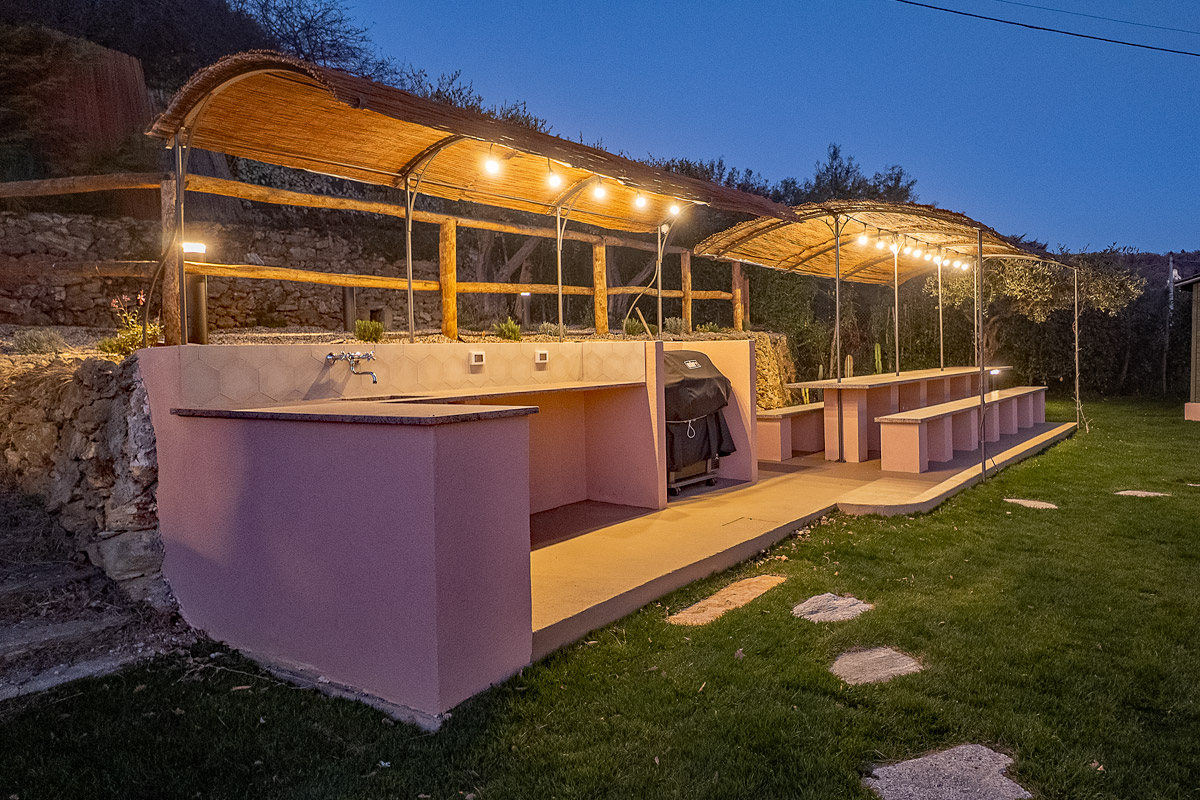 area-barbecue-notte-mirei